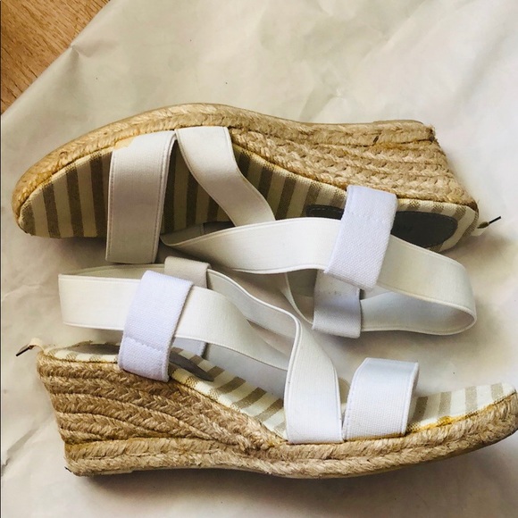 Rudsak Wedge Sandals - Picture 7 of 7